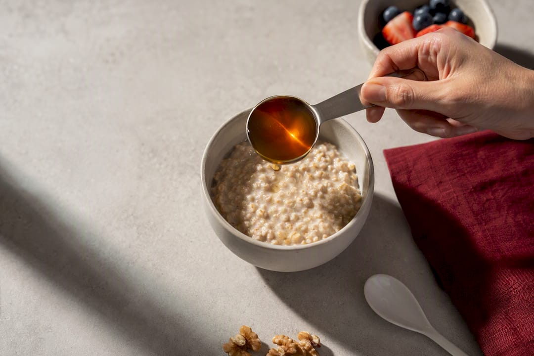 Measured yacon syrup over oatmeal